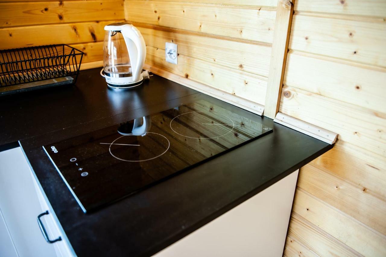 Pod Debami Wicie- Domki Drewniane Nad Morzem Wicie  Exteriör bild
